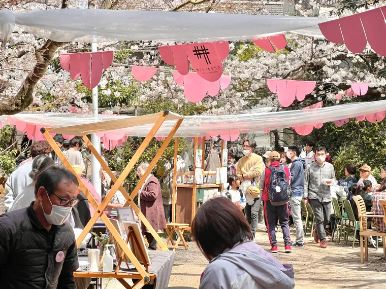 健康屋台でのマルシェの様子